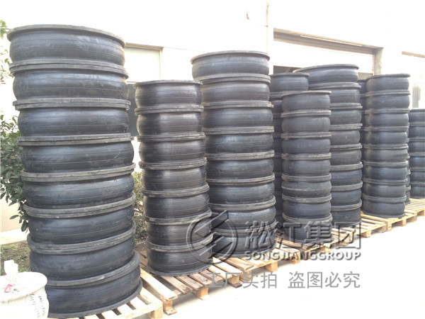 蘇州熱鍍鋅法蘭橡膠接頭，吳中區(qū)法蘭橡膠接頭，市政污水處理法蘭橡膠接頭